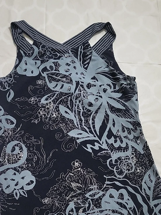 BCBGMaxAzria Navy & Light Blue Floral Twist-Front Camisole - Picture 4 of 5